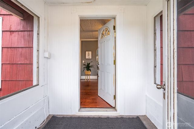 1105 S Orchard Street, Tacoma, WA 98465