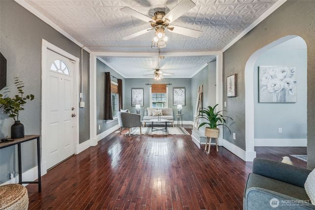 1105 S Orchard Street, Tacoma, WA 98465