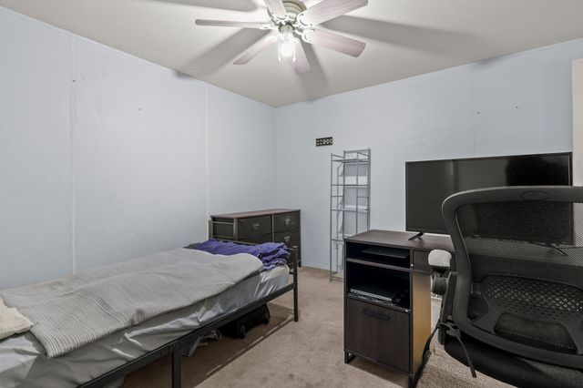 22555 E Elk Trail, Redding, CA 96003