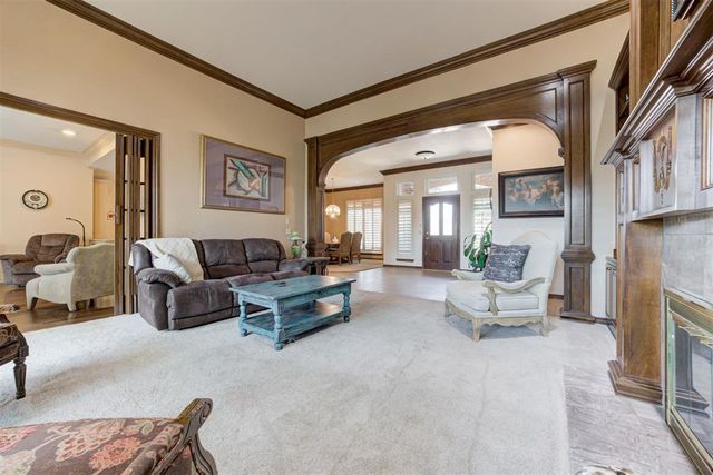 1300 Eagle Drive, Edmond, OK 73034
