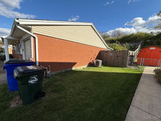 616 Rockford Drive, Hamilton, OH 45013