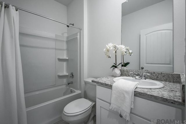 945 Drago Ln, Baton Rouge, LA 70820