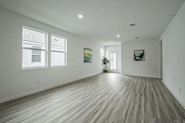 945 Drago Ln, Baton Rouge, LA 70820