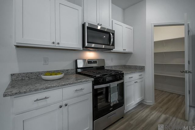 945 Drago Ln, Baton Rouge, LA 70820