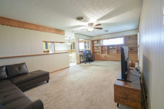 1702 Ivie Lee Street, Baytown, TX 77520