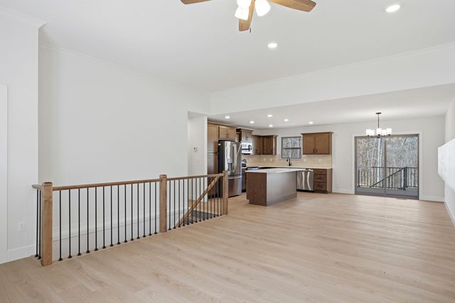 4905 S SCOTT BLVD, Columbia, MO 65203