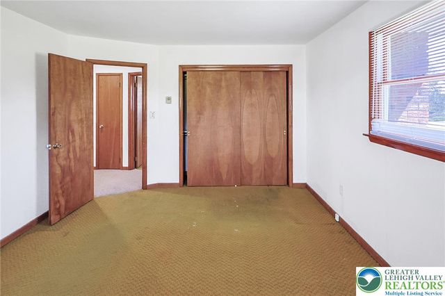1004 Maple Street, Pottsville, PA 17901