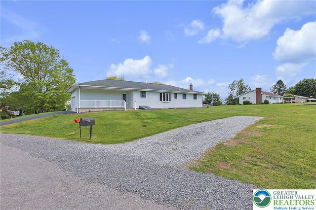 1004 Maple Street, Pottsville, PA 17901
