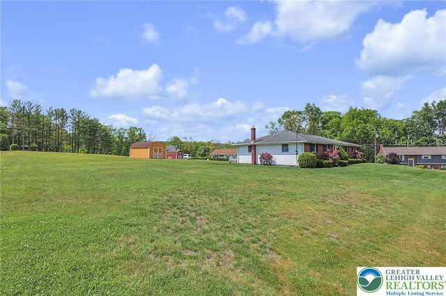 1004 Maple Street, Pottsville, PA 17901