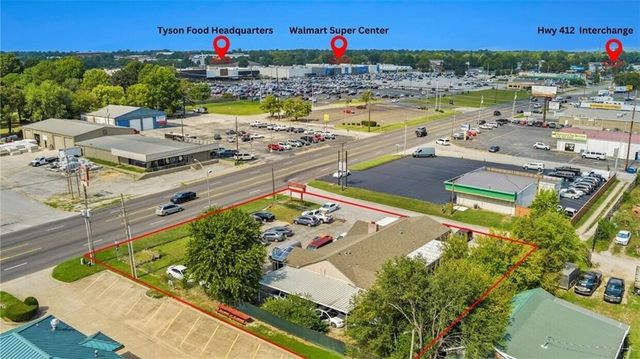 2305 Thompson Street, Springdale, AR 72764