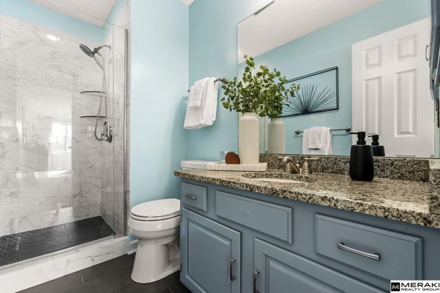 11705 Ruggles Circle, Omaha, NE 68164