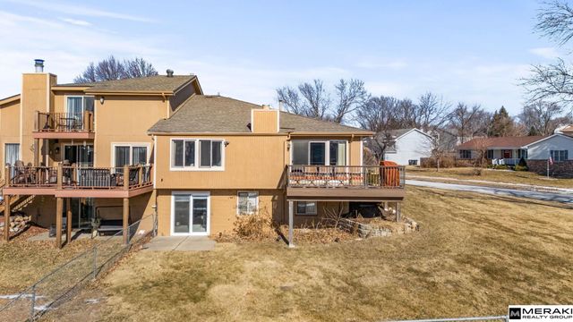 11705 Ruggles Circle, Omaha, NE 68164
