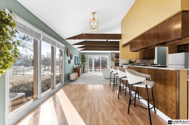 11705 Ruggles Circle, Omaha, NE 68164