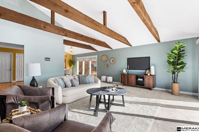 11705 Ruggles Circle, Omaha, NE 68164