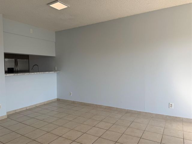 9930 N Twin Lakes Dr 7-L, Coral Springs, FL 33071