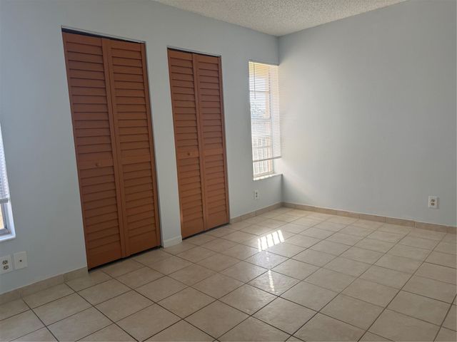 9930 N Twin Lakes Dr 7-L, Coral Springs, FL 33071