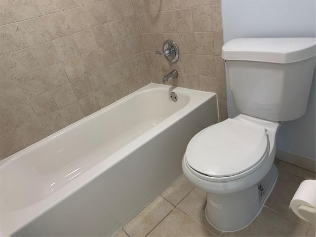 9930 N Twin Lakes Dr 7-L, Coral Springs, FL 33071