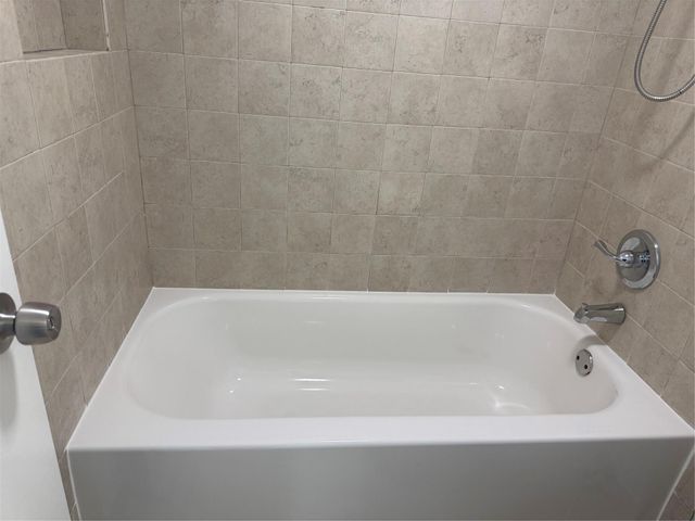 9930 N Twin Lakes Dr 7-L, Coral Springs, FL 33071