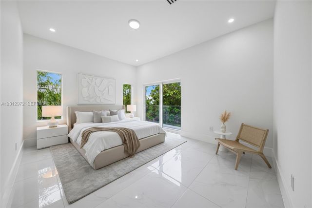 3142 Carter St 3142, Miami, FL 33133