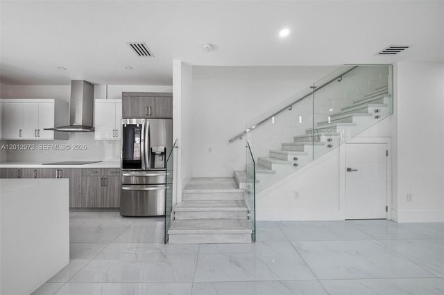 3142 Carter St 3142, Miami, FL 33133