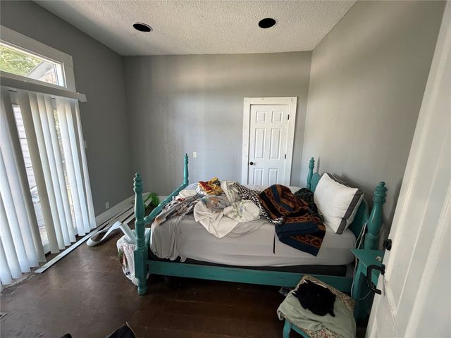 811 N Elm Street, Sherman, TX 75090