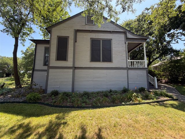 811 N Elm Street, Sherman, TX 75090