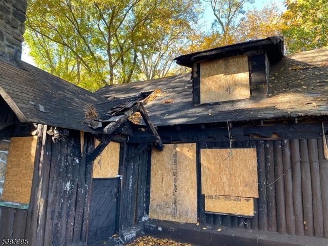 190 W Shore Trl, Sparta Twp., NJ 07871