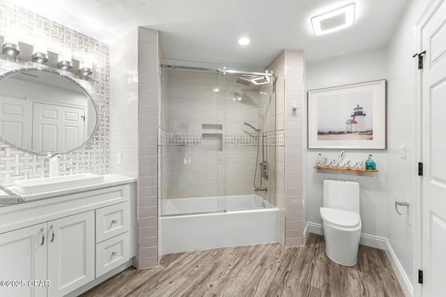 5004 Thomas Drive 401, Panama City, FL 32408