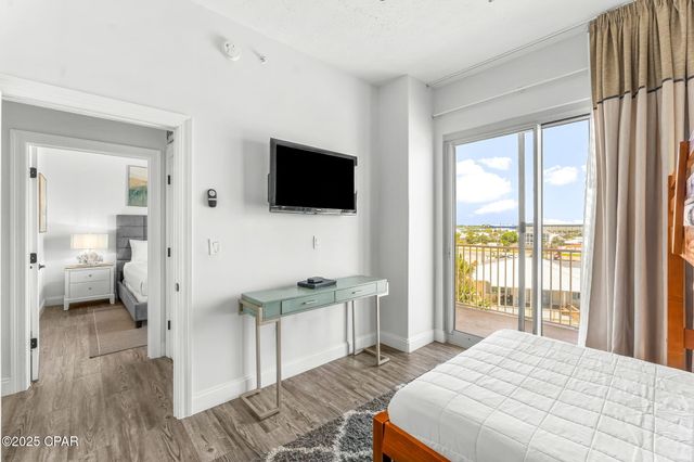 5004 Thomas Drive 401, Panama City, FL 32408