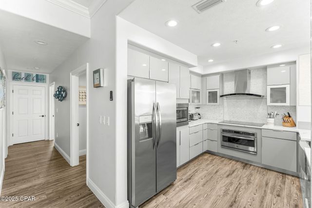 5004 Thomas Drive 401, Panama City, FL 32408