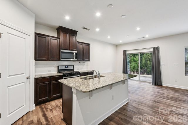 8522 Caruthers Drive, Charlotte, NC 28273