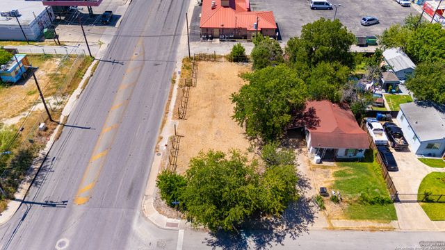 4002 W Houston St, San Antonio, TX 78207
