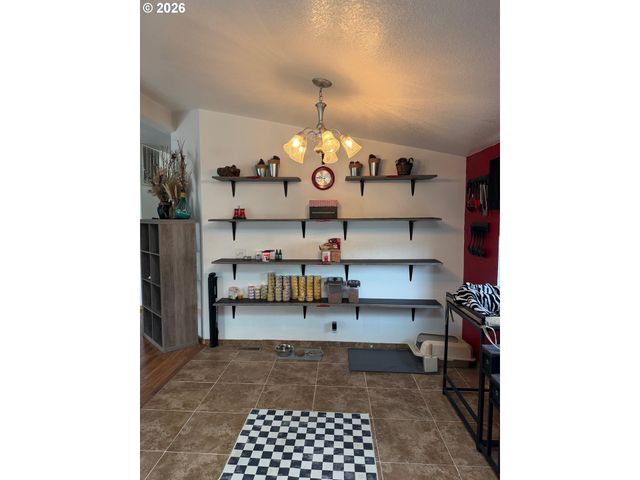 1570 KALLAKALLA Ct, Florence, OR 97439