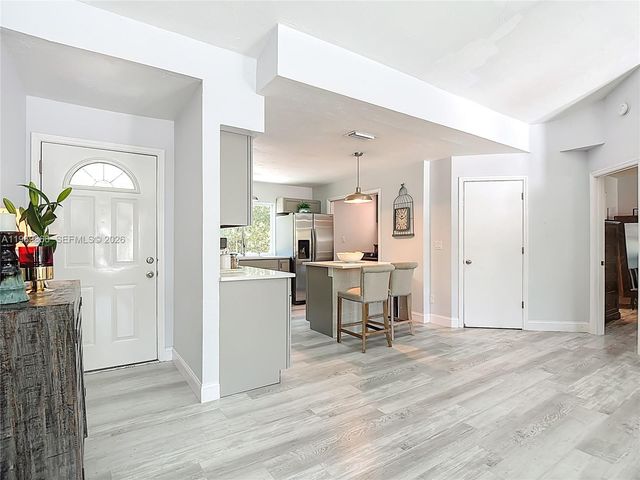 310 14th Street SE, Naples, FL 34117