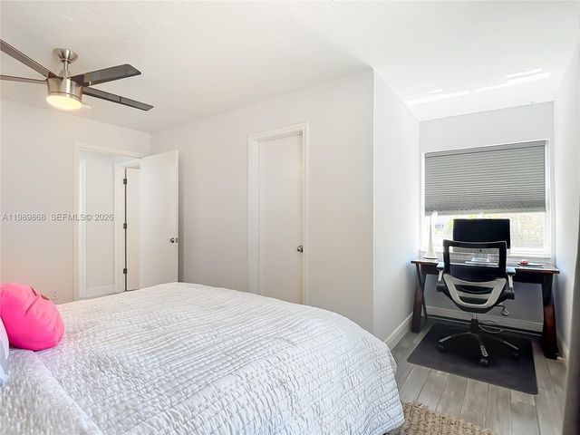 310 14th Street SE, Naples, FL 34117