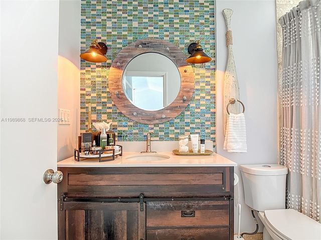 310 14th Street SE, Naples, FL 34117