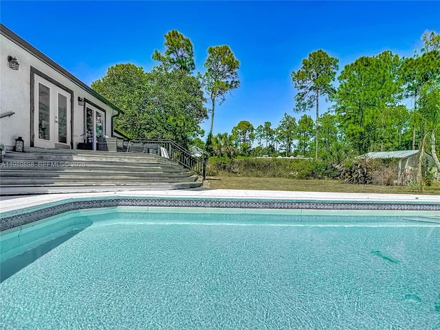 310 14th Street SE, Naples, FL 34117
