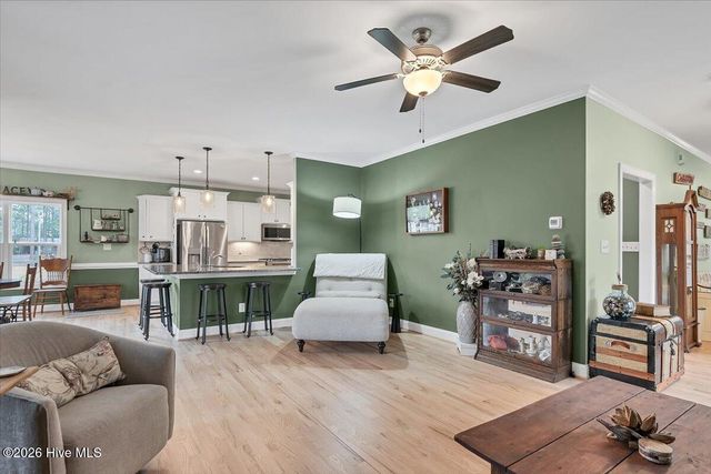 305 3rd Street, Aberdeen, NC 28315