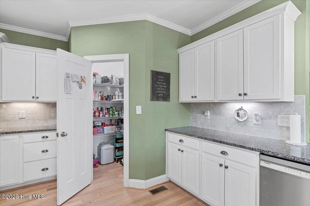 305 3rd Street, Aberdeen, NC 28315