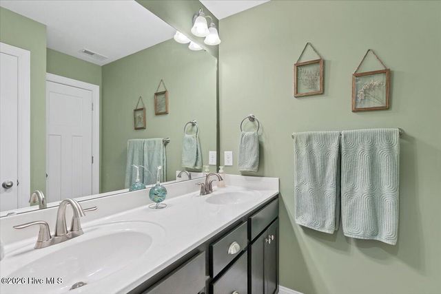 305 3rd Street, Aberdeen, NC 28315