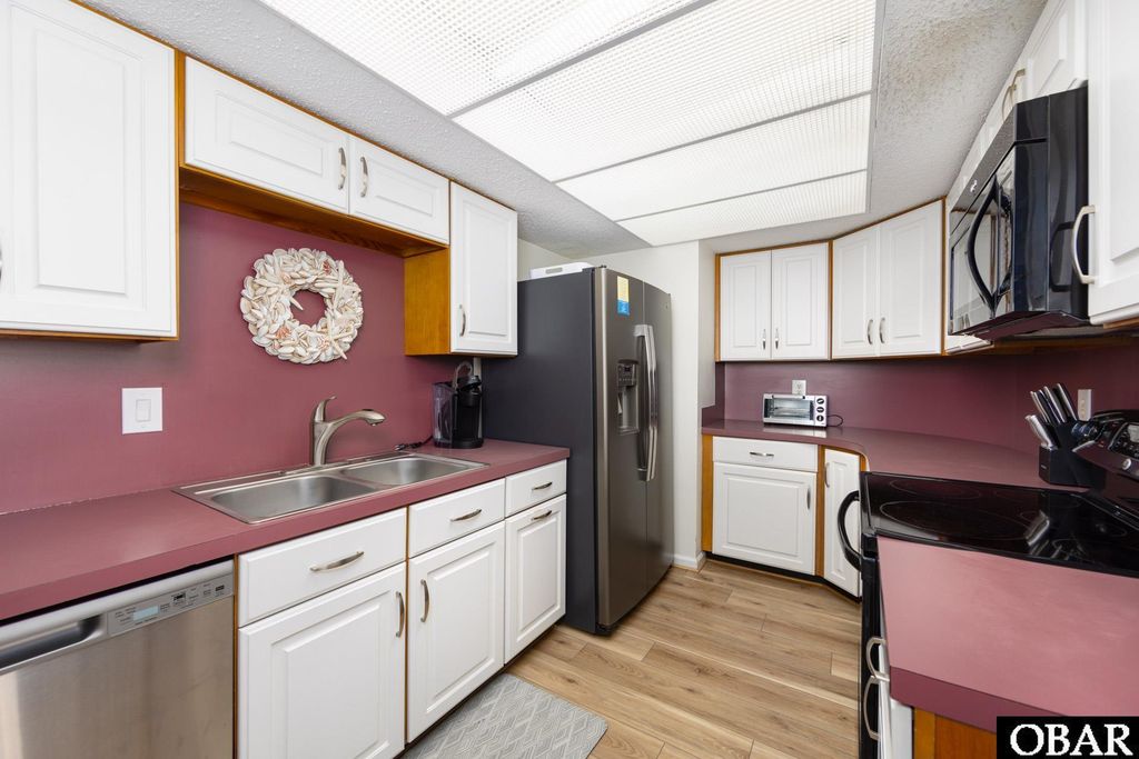 Image 10 of property listing at 8111 S Old Oregon Inlet Rd Unit B-201, Nags Head, NC 27959