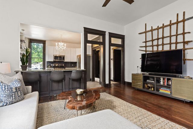 1201 Meridian St, Nashville, TN 37207