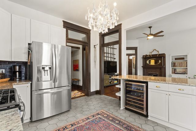 1201 Meridian St, Nashville, TN 37207