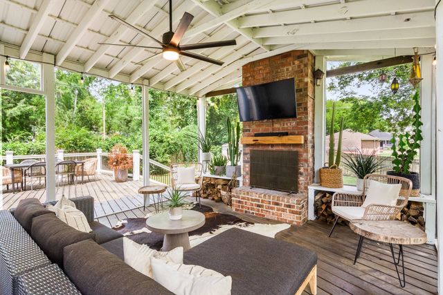 1201 Meridian St, Nashville, TN 37207