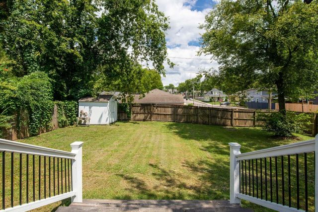 1201 Meridian St, Nashville, TN 37207
