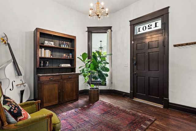 1201 Meridian St, Nashville, TN 37207