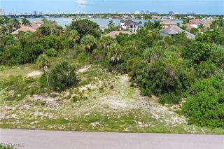 680 Inlet DR, Marco Island, FL 34145