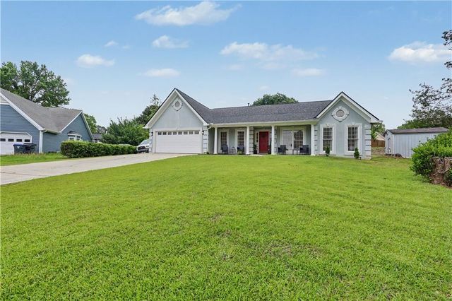 2118 Blue Martin Court, Lawrenceville, GA 30044