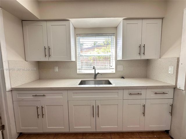 180 Penn Way, Fort Lauderdale, FL 33312