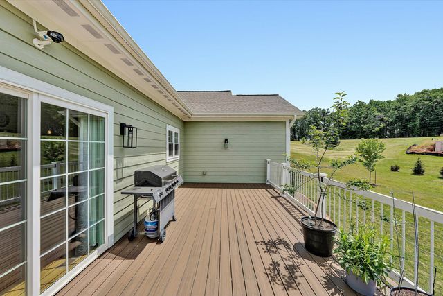 85 Old Cabin TRL, Boones Mill, VA 24065